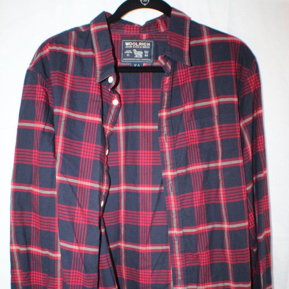 Woolrich Long Sleeve Button Down Navy Blue Red Plaid Flannel Shirt Men's XLarge